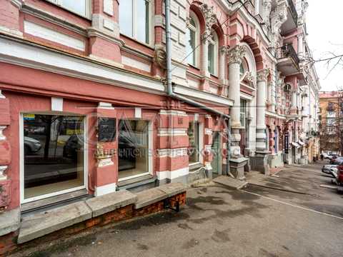 комерційна за адресою Лютеранська вул., 9/9