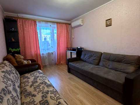 квартира за адресою Молодіжна вул., 3/2