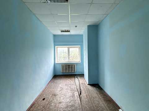 комерційна за адресою Центральна, 22-А