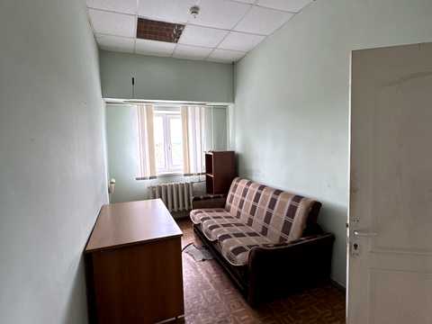 комерційна за адресою Центральна, 22-А