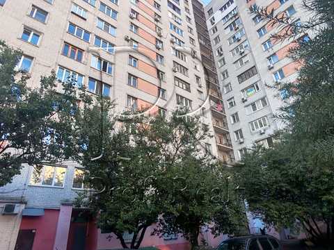квартира за адресою Василя Верховинця вул., 10