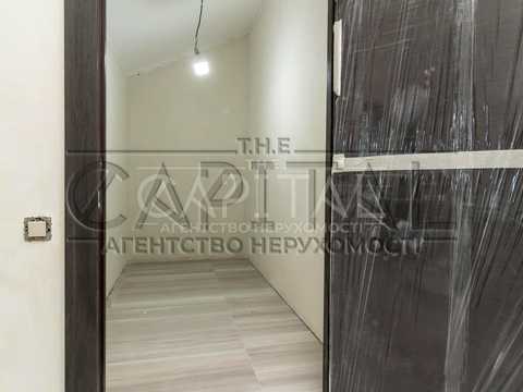 будинок за адресою с. Плюти, Світанкова