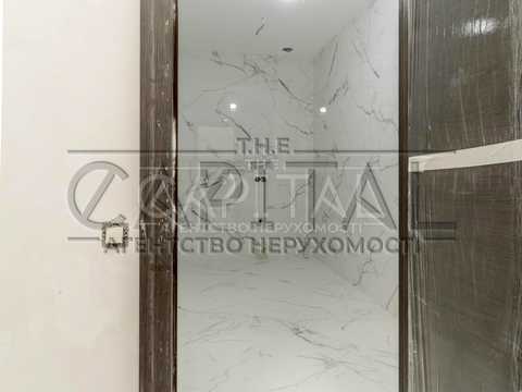будинок за адресою с. Плюти, Світанкова