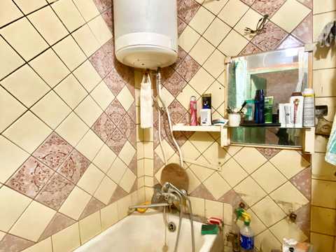 квартира за адресою Нескорених вул. (Героїв Праці), 12г