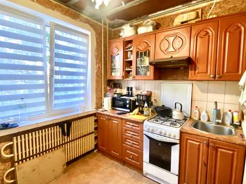 квартира за адресою Нескорених вул. (Героїв Праці), 12г