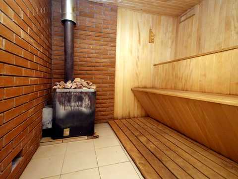 коммерческая по адресу Центральная ул., 50