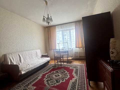 квартира за адресою Леоніда Бикова бульв., 4