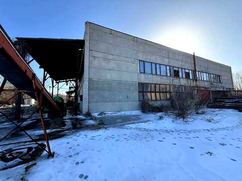 комерційна за адресою Залізнична, 15