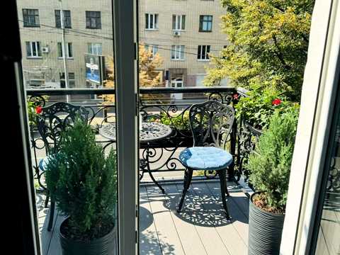 комерційна за адресою Київ, Велика Васильківська вул. (Червоноармійська), 89