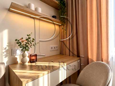 квартира за адресою Родини Крістерів вул., 14-Б