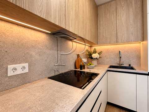 квартира за адресою Родини Крістерів вул., 14-Б