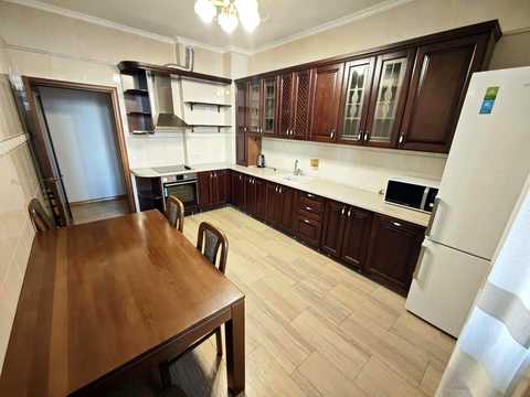 квартира по адресу Василия Тютюнника ул. (Анрі Барбюса), 37/1