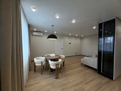 квартира за адресою Коцюбинського просп., 43б