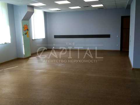 комерційна за адресою Лінійна вул., 17