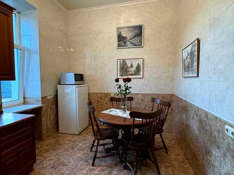 квартира за адресою Велика Васильківська вул. (Червоноармійська), 25