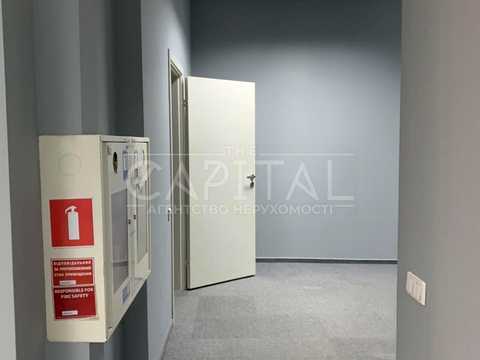 коммерческая по адресу Миколи Грінченка ул., 4В