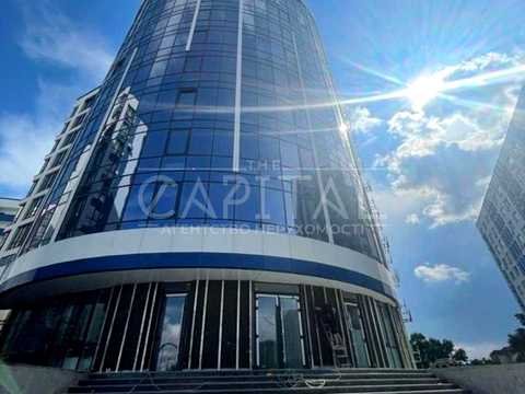 комерційна за адресою Центральна вул., 21-Б