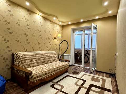 квартира по адресу Тополиная ул., 18