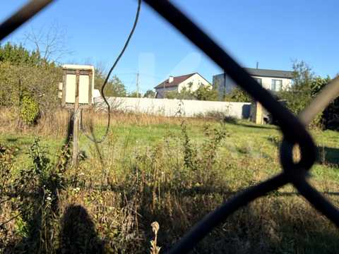 участок по адресу Незалежності ул., 57