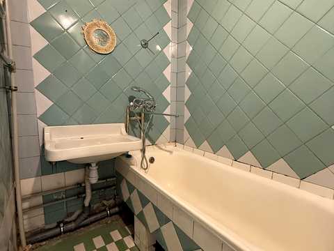 квартира за адресою Гната Юри вул., 18