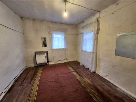 будинок за адресою Вишнева