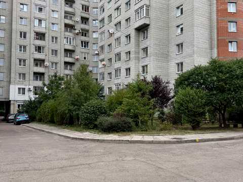 квартира за адресою Академіка Лазаренка вул., 48