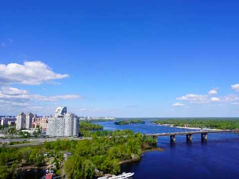 квартира по адресу Набережно-Рыбальская ул., 27