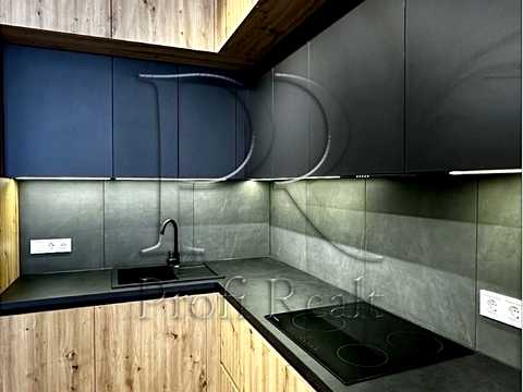 квартира за адресою Салютна вул., 2к9