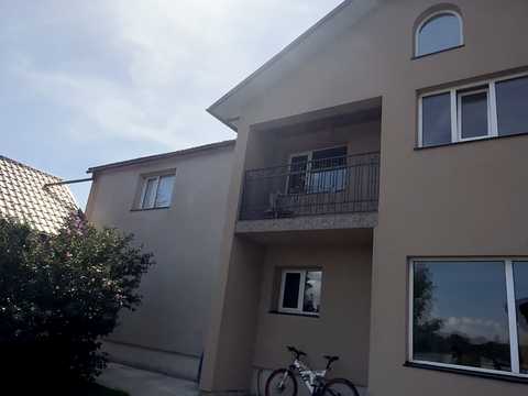 будинок за адресою Долинна вул., 72