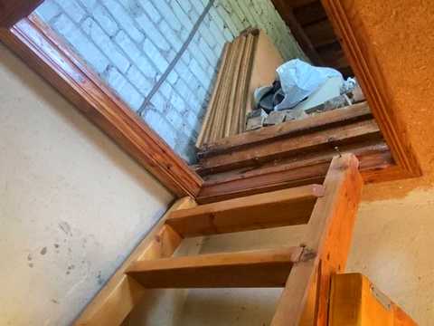 будинок за адресою с. Богатирівка, центральна