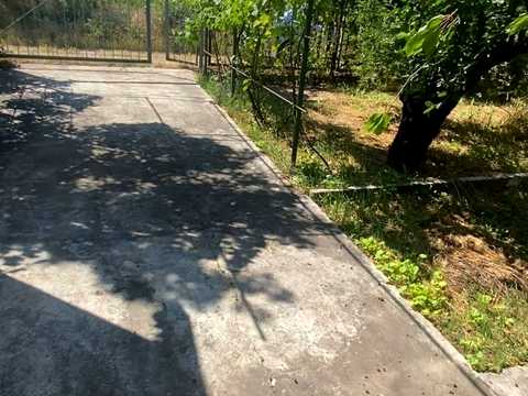 будинок за адресою с. Богатирівка, центральна