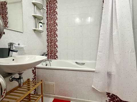 квартира за адресою Ореста Васкула вул. (Феодори Пушиної), 2
