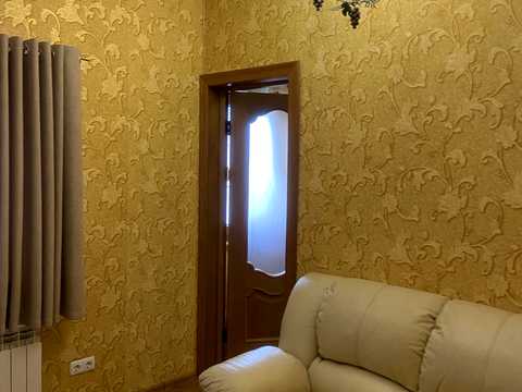 дом по адресу квітнева, 36