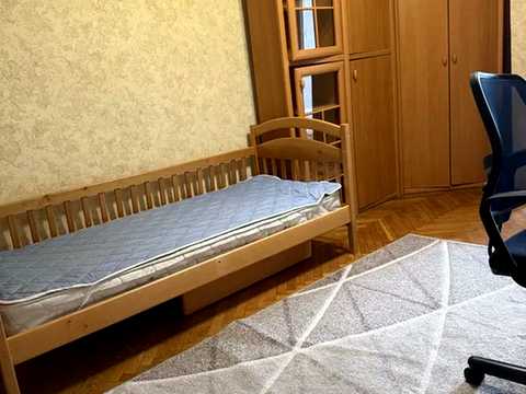 квартира за адресою Йорданська вул. (Лайоша Гавро), 22