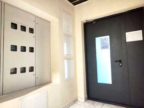 квартира за адресою Космонавтів просп., 49