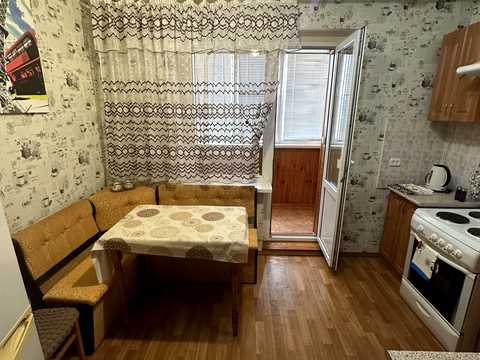 квартира по адресу Червоной Калины просп. (Владимира Маяковского), 72-А