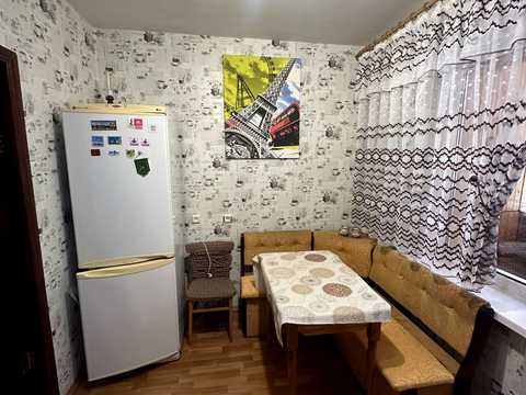 квартира по адресу Червоной Калины просп. (Владимира Маяковского), 72-А