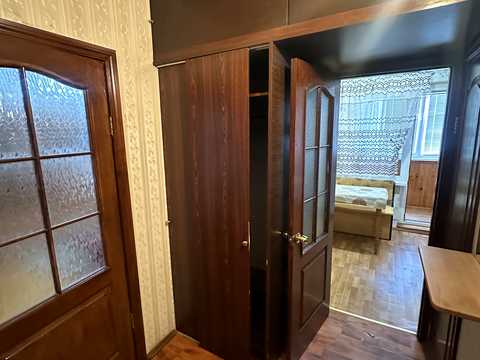 квартира по адресу Червоной Калины просп. (Владимира Маяковского), 72-А