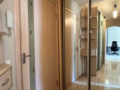 квартира за адресою Оболонський просп., 10-Б