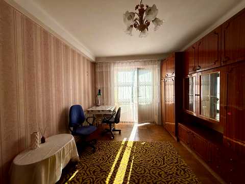 квартира за адресою Юрія Кондратюка вул., 4