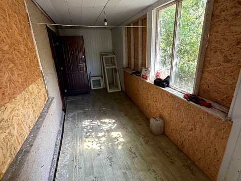дом по адресу Будівельників ул.