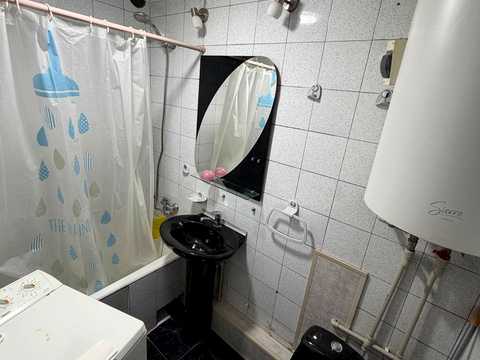 квартира за адресою Героїв просп., 9