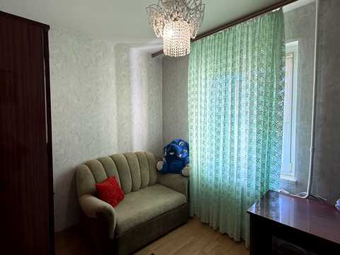 квартира за адресою Євгена Чикаленка вул., 81/1