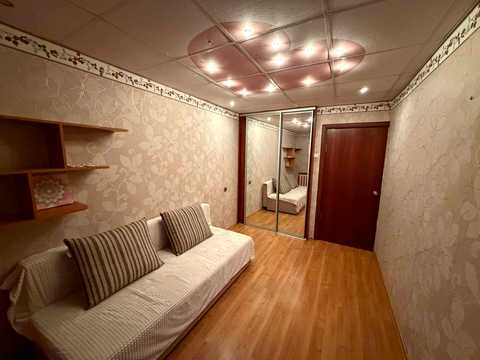 квартира за адресою Героїв просп., 9