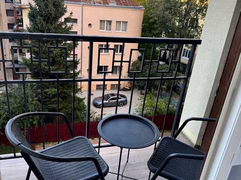 квартира за адресою Івана Карпинця вул. (), 9-А