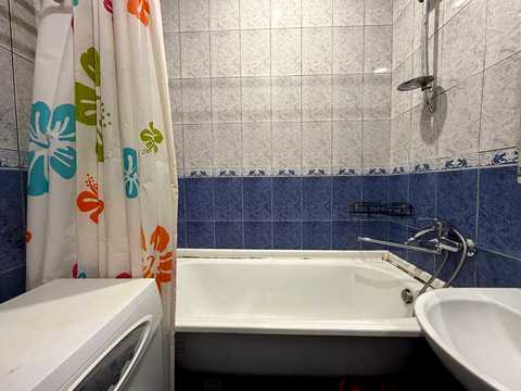 квартира за адресою Мирослава Скорика вул. (Казакевича), 2