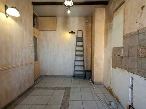квартира по адресу Дворянская ул., 16