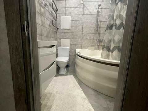 квартира за адресою Сім'ї Стешенків вул. (Тимофія Строкача), 3