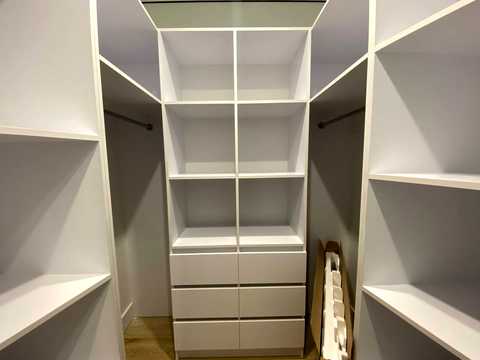 квартира за адресою смт. Слобожанське, Сімейна вул., 6