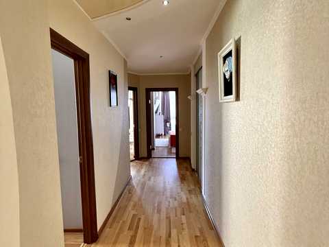 квартира за адресою Таїрова вул., 6